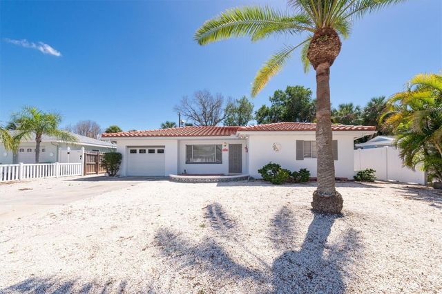 456 85TH AVENUE, St Pete Beach, FL 33706