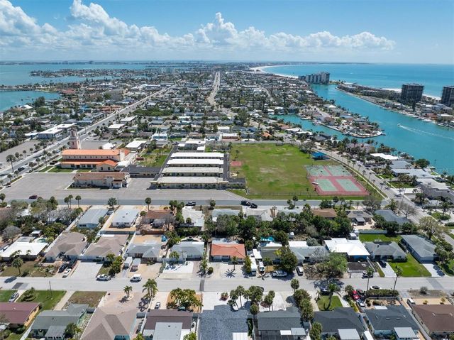 456 85TH AVENUE, St Pete Beach, FL 33706