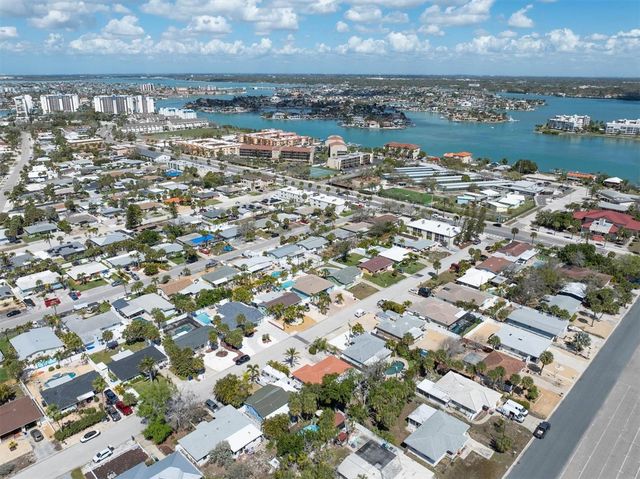 456 85TH AVENUE, St Pete Beach, FL 33706