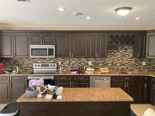 7514 DOLONITA DRIVE 7514, Tampa, FL 33615