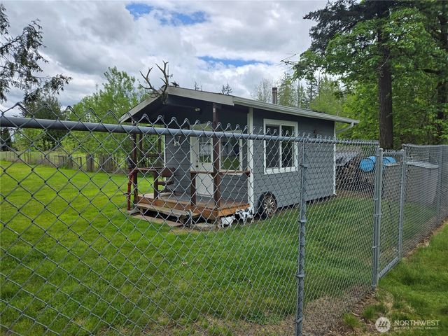 1020 120th Avenue E, Edgewood, WA 98372