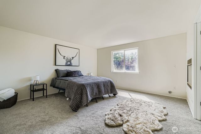 26416 126th Place SE, Kent, WA 98030
