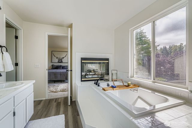 26416 126th Place SE, Kent, WA 98030