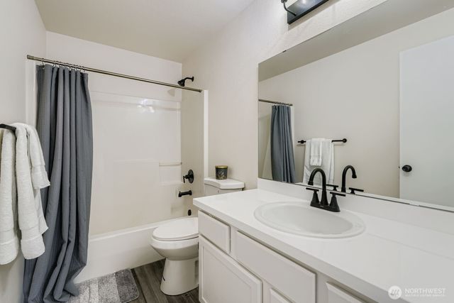 26416 126th Place SE, Kent, WA 98030