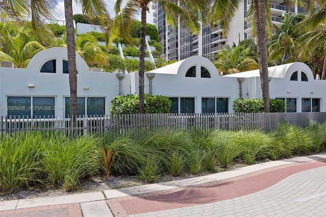 6365 Collins Avenue TS-07, Miami Beach, FL 33141