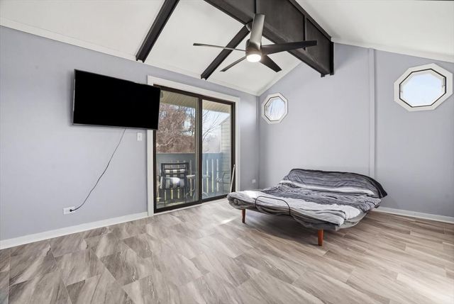 422 PEMBROKE Road SW, Poplar Grove, IL 61065