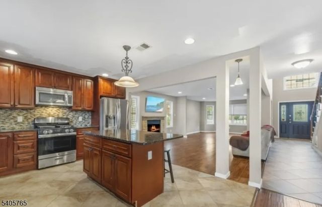 431 Raritan Rd, Linden City, NJ 07036