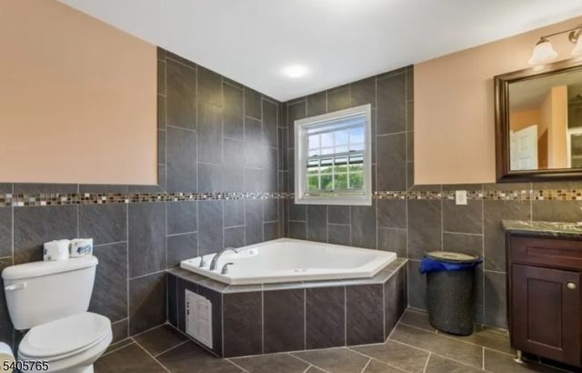 431 Raritan Rd, Linden City, NJ 07036