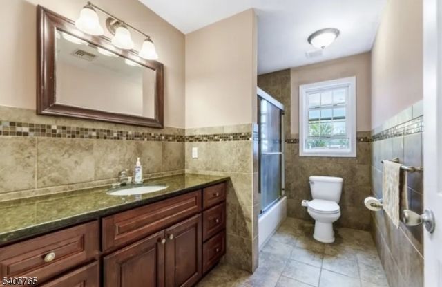 431 Raritan Rd, Linden City, NJ 07036