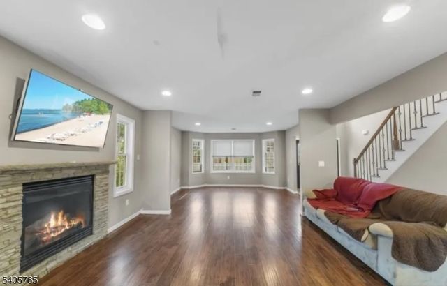 431 Raritan Rd, Linden City, NJ 07036