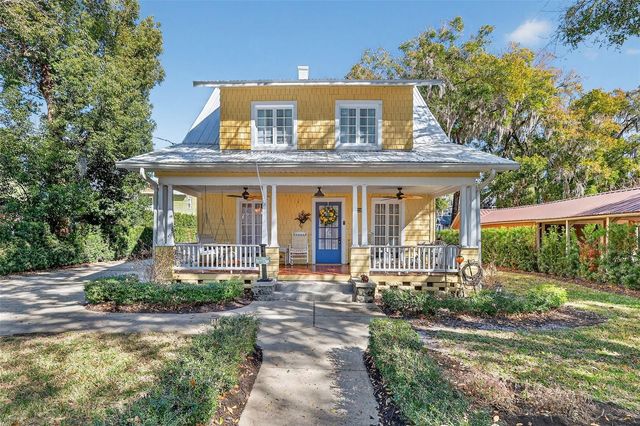 932 N MCDONALD STREET, Mount Dora, FL 32757