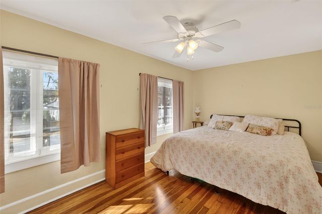 932 N MCDONALD STREET, Mount Dora, FL 32757