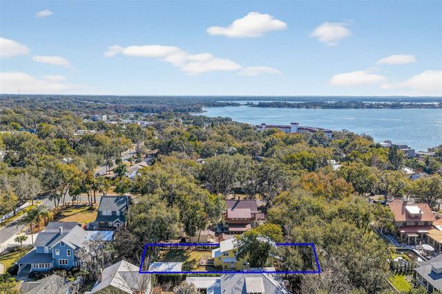 932 N MCDONALD STREET, Mount Dora, FL 32757