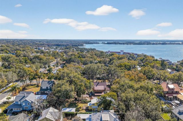 932 N MCDONALD STREET, Mount Dora, FL 32757