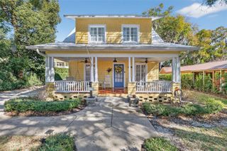 932 N MCDONALD STREET, Mount Dora, FL 32757