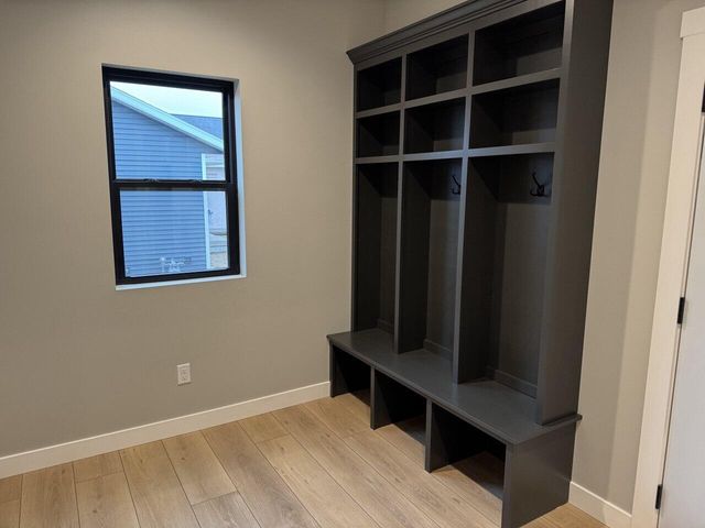 1161 American DRIVE, Holmen, WI 54636