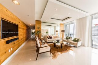 244 Biscayne Blvd 4407, Miami, FL 33132