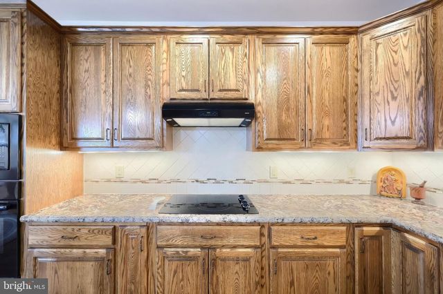 153 STONERS CIR, Littlestown, PA 17340