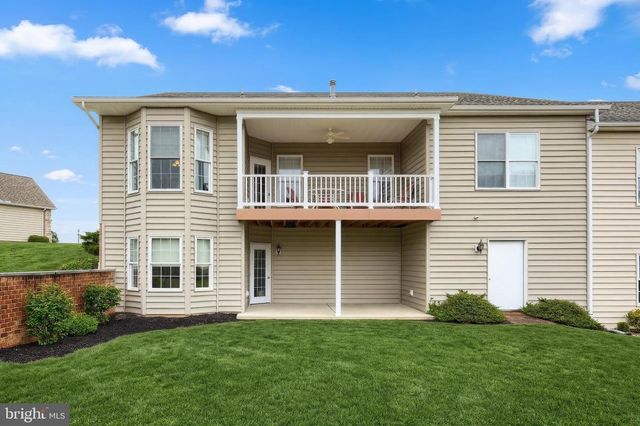 153 STONERS CIR, Littlestown, PA 17340