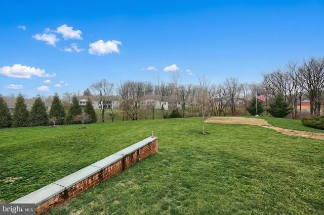 153 STONERS CIR, Littlestown, PA 17340