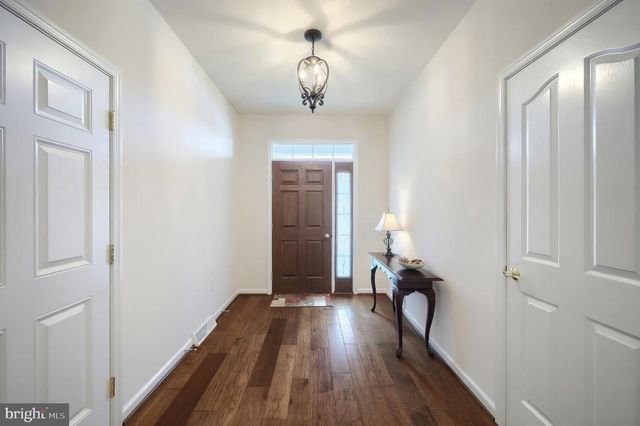 153 STONERS CIR, Littlestown, PA 17340