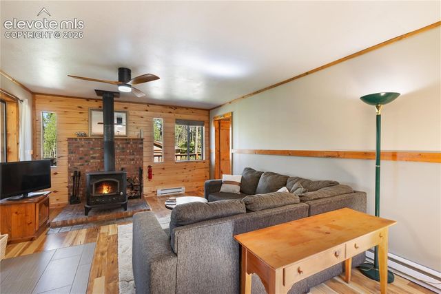 173 Deerview Drive, Florissant, CO 80816