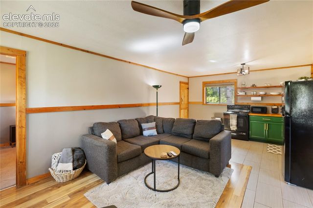 173 Deerview Drive, Florissant, CO 80816