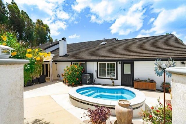 2794 Alta Vista Drive, Fallbrook, CA 92028