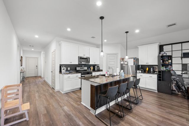 1054 Great Barracuda Lane, Alvin, TX 77511