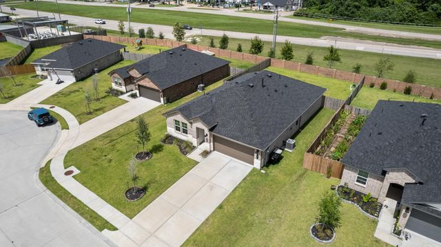 1054 Great Barracuda Lane, Alvin, TX 77511
