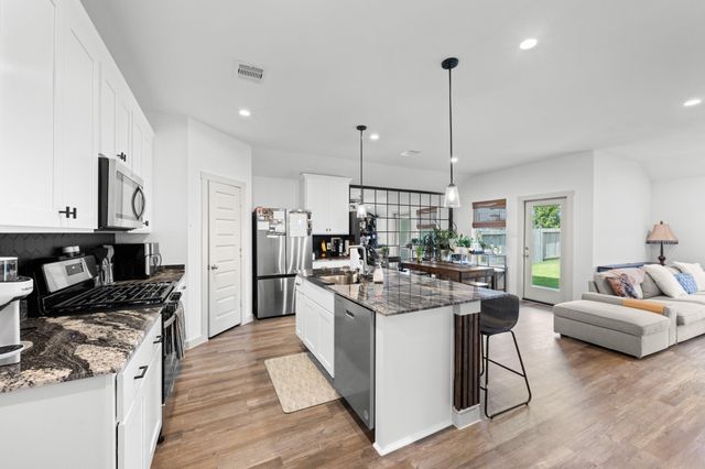 1054 Great Barracuda Lane, Alvin, TX 77511