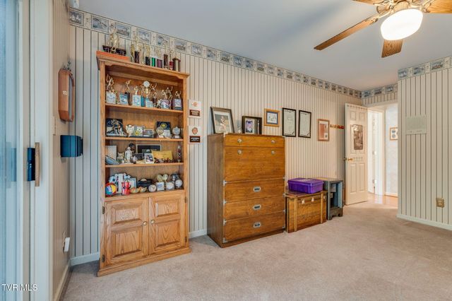 815 Quail Ridge Court, Elizabethton, TN 37643