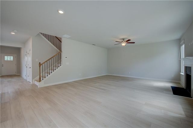 200 Homesite Abbotts Crossing Circle, Conyers, GA 30094