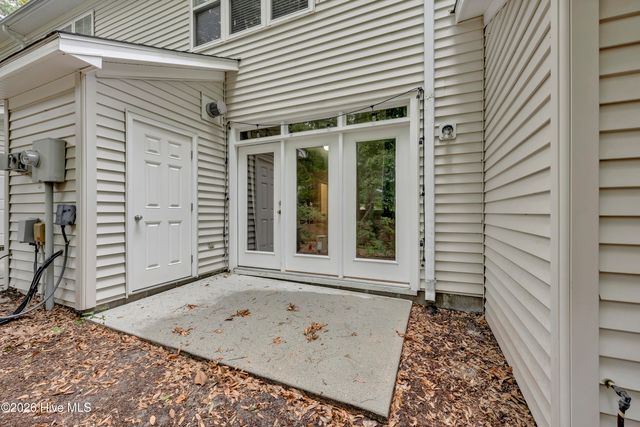 5813 Wrightsville Avenue Apt 148, Wilmington, NC 28403