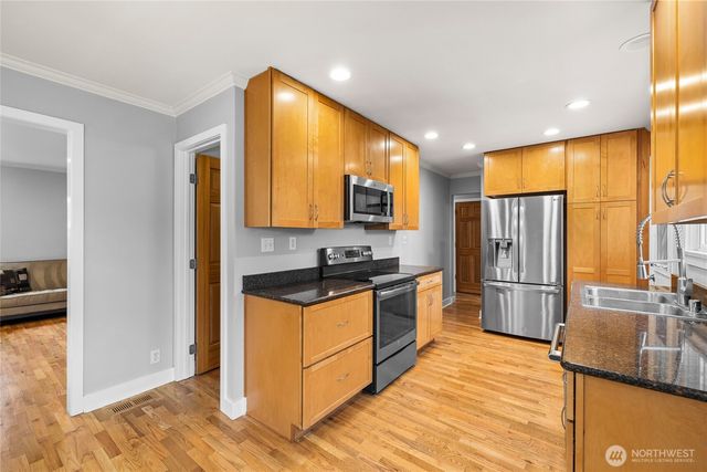 4144 N 30th Street, Tacoma, WA 98407