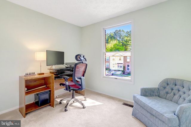 2036 BROOKS SQUARE PL, Falls Church, VA 22043