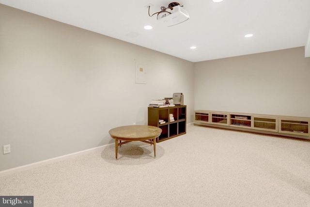 2036 BROOKS SQUARE PL, Falls Church, VA 22043