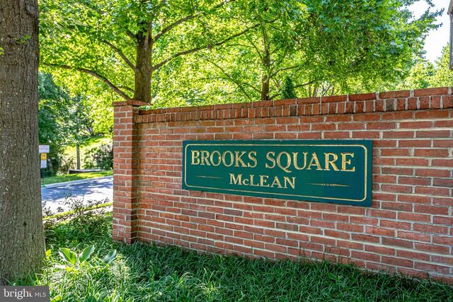 2036 BROOKS SQUARE PL, Falls Church, VA 22043