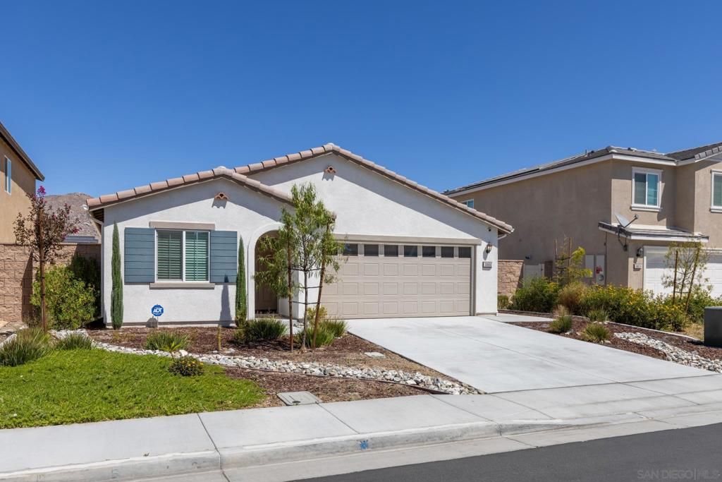 30800 ACAPPELLA DR., Winchester, CA 92596 — photo 3