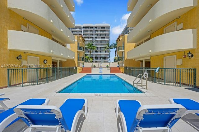 8888 Collins Ave 308, Surfside, FL 33154