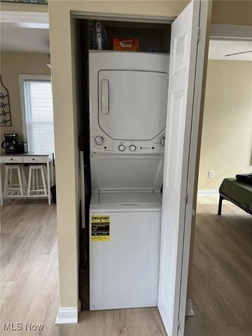 5263 Log Cabin Drive, Geneva, OH 44041