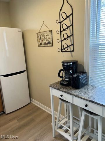 5263 Log Cabin Drive, Geneva, OH 44041