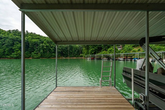 175 Lakeside Drive, Butler, TN 37640