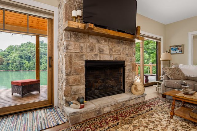 175 Lakeside Drive, Butler, TN 37640