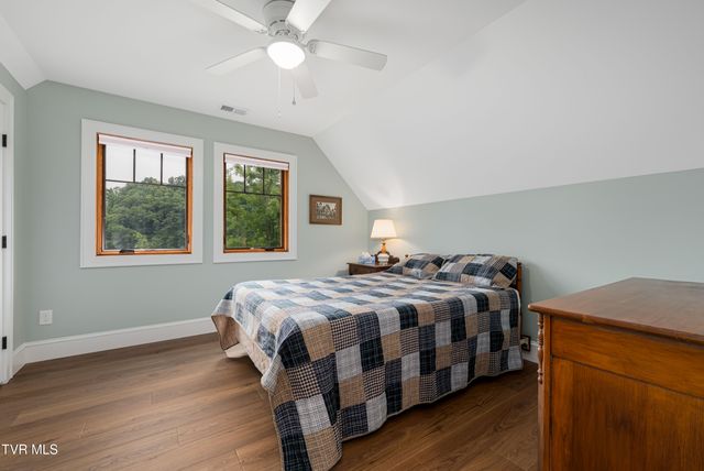 175 Lakeside Drive, Butler, TN 37640
