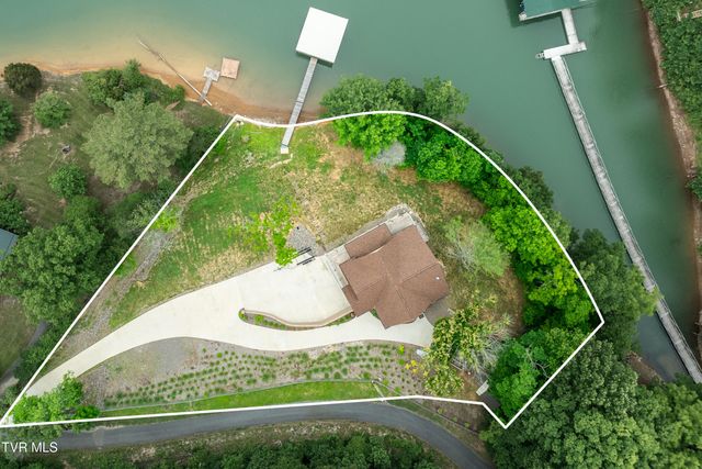 175 Lakeside Drive, Butler, TN 37640