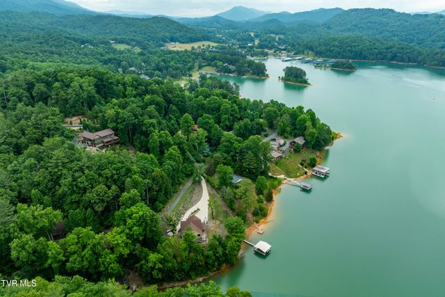 175 Lakeside Drive, Butler, TN 37640