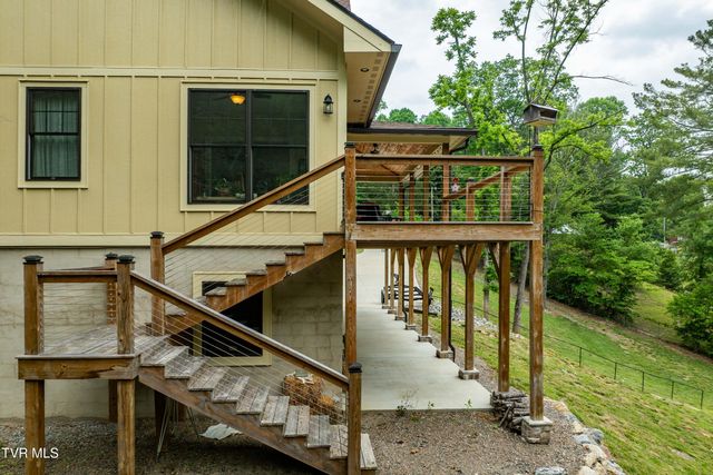 175 Lakeside Drive, Butler, TN 37640