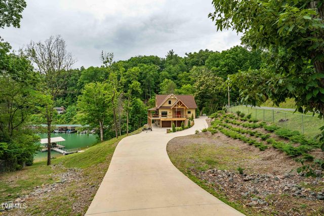 175 Lakeside Drive, Butler, TN 37640