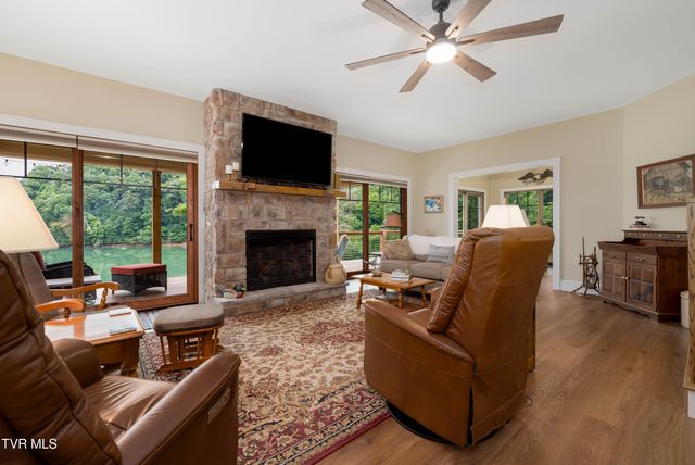 175 Lakeside Drive, Butler, TN 37640